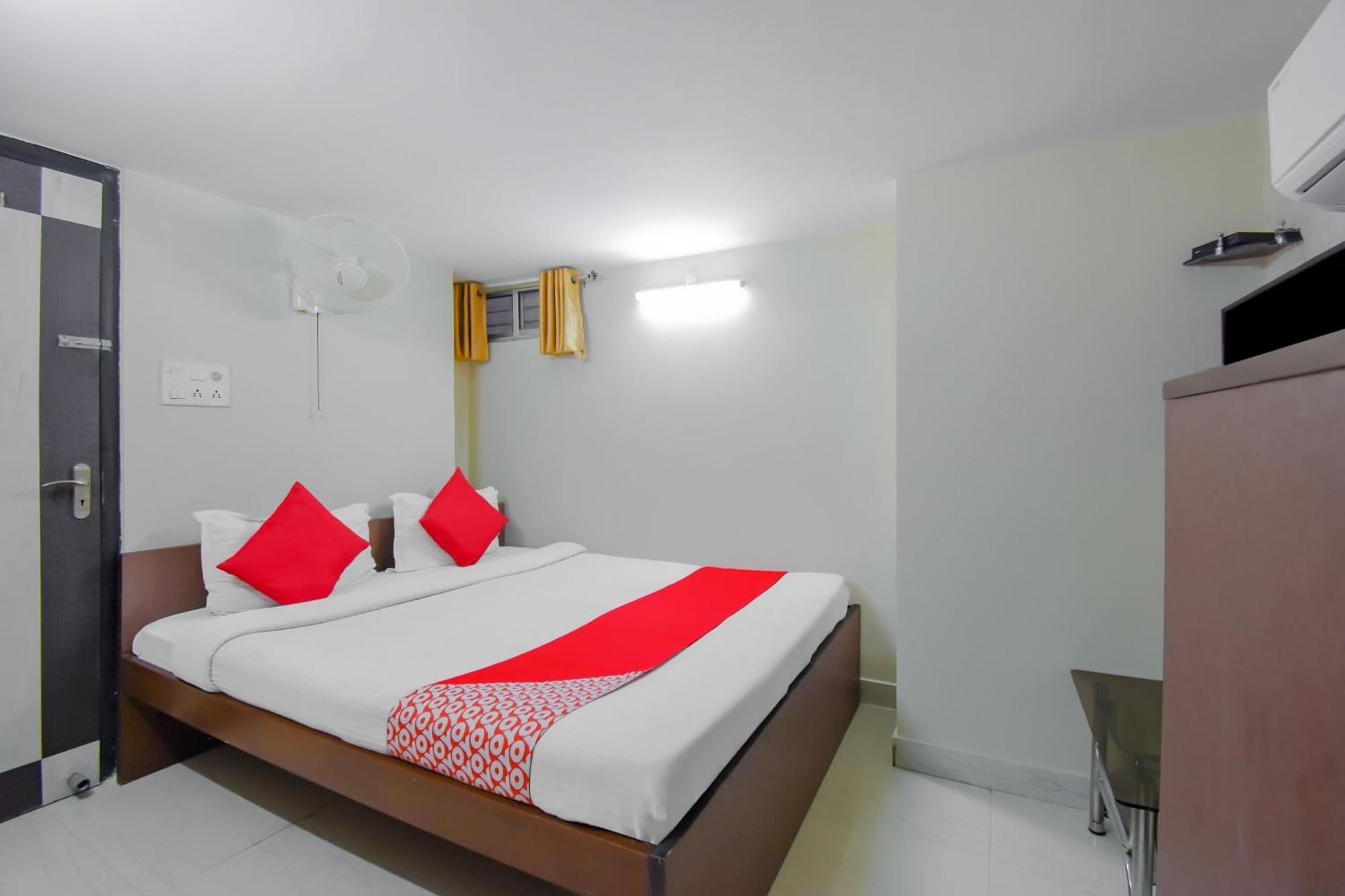 Hotel O Lindsay Inn Guest House Calcutta Calcutta Bara Bazar 外观 照片