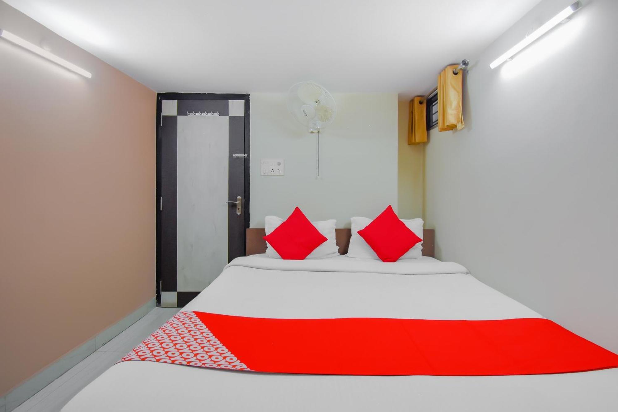 Hotel O Lindsay Inn Guest House Calcutta Calcutta Bara Bazar 外观 照片